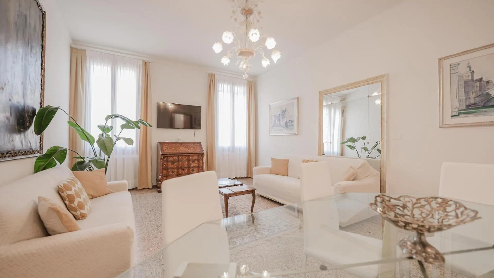 Santo Stefano Palace Veneza 0*,